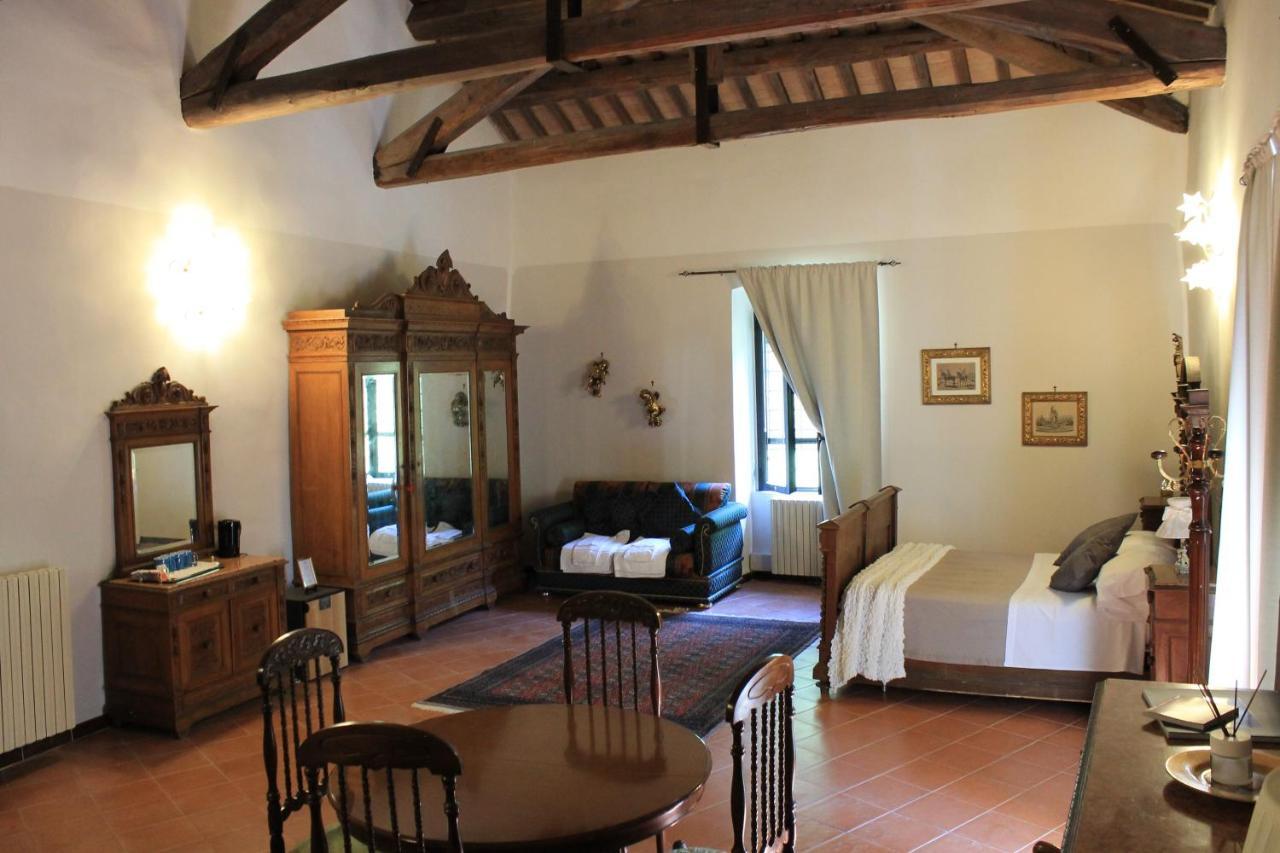 Abbazia Ss. Quirico E Giulitta Hotel Micigliano Kültér fotó