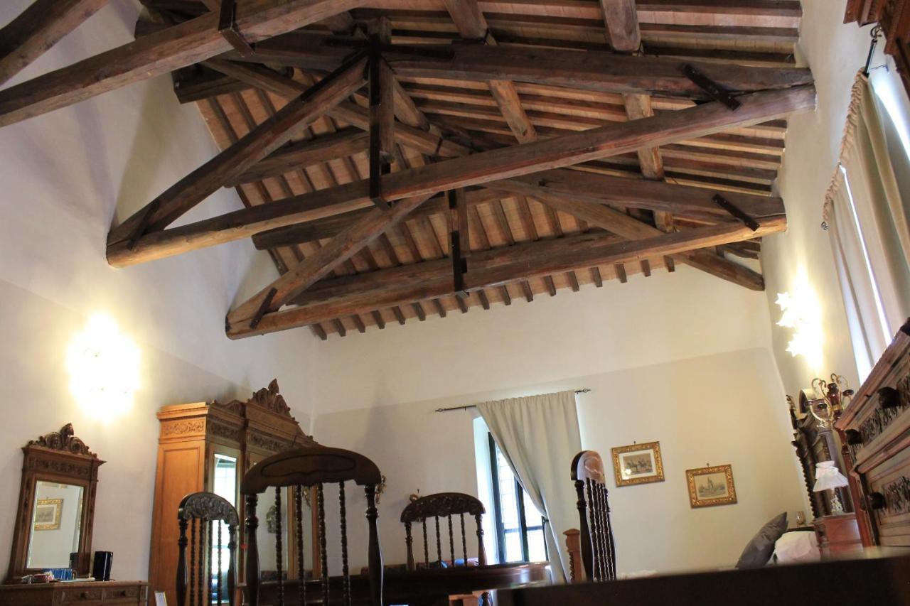 Abbazia Ss. Quirico E Giulitta Hotel Micigliano Kültér fotó