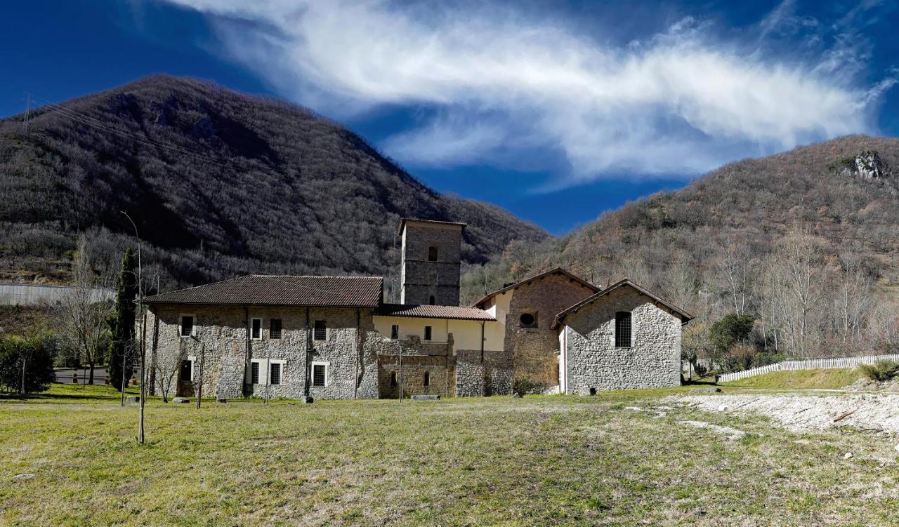 Abbazia Ss. Quirico E Giulitta Hotel Micigliano Kültér fotó