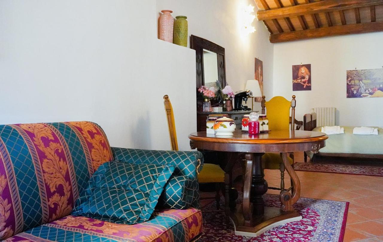 Abbazia Ss. Quirico E Giulitta Hotel Micigliano Kültér fotó